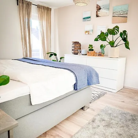Holiday home Schoenes Modernes Einfamilienhaus Fuer 1 Bis 6 Personen *